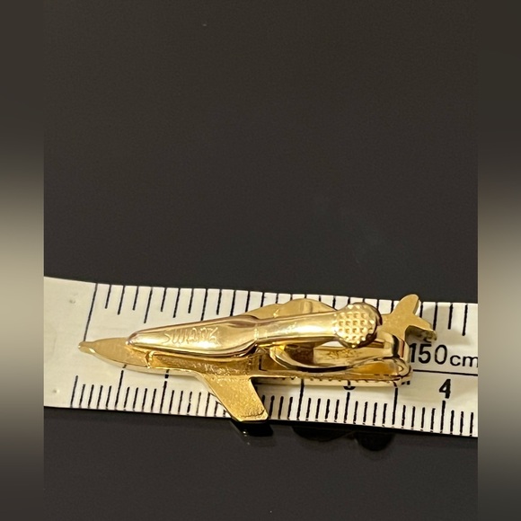 SWANK Vintage Gold Tone Airplane Tie Clip - Picture 7 of 9